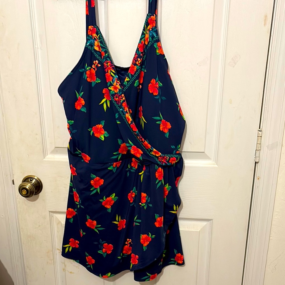Lands End Floral Wrap Swimsuit sz 3X